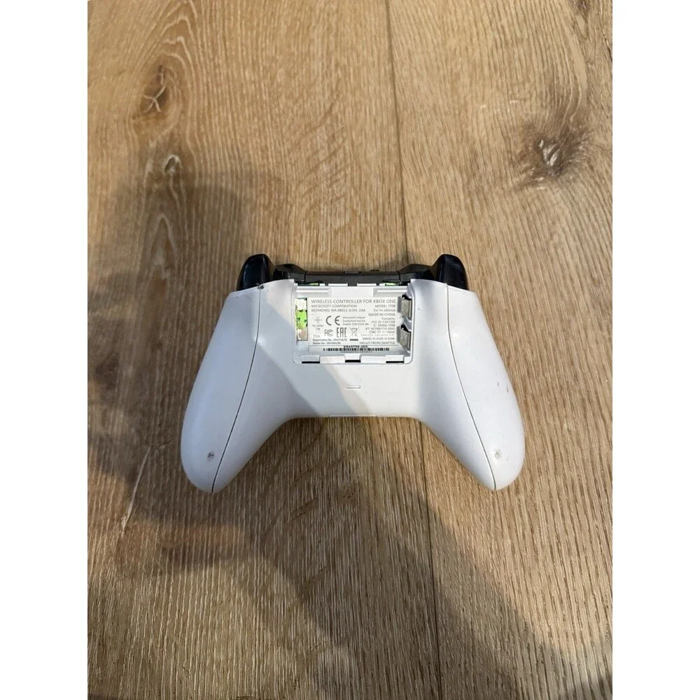 Xbox One Series X/S Controller White